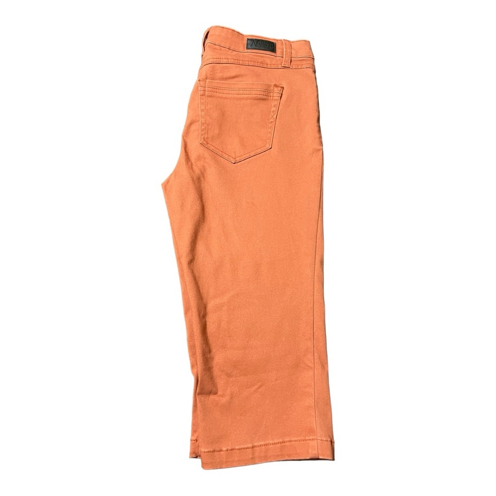 Natural Reflections Capris - Picture 2 of 4